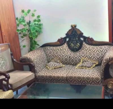 Elegant 3-2-1 Sofa set for sale