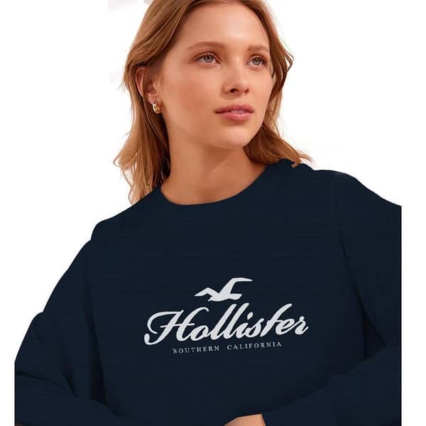 Women's Ripple Fleece Signature Printed Sweat Shirt