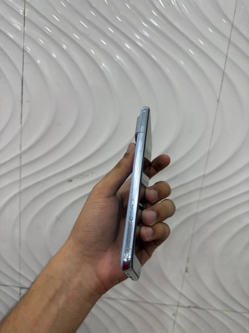 Google Pixel 8 Pro 2