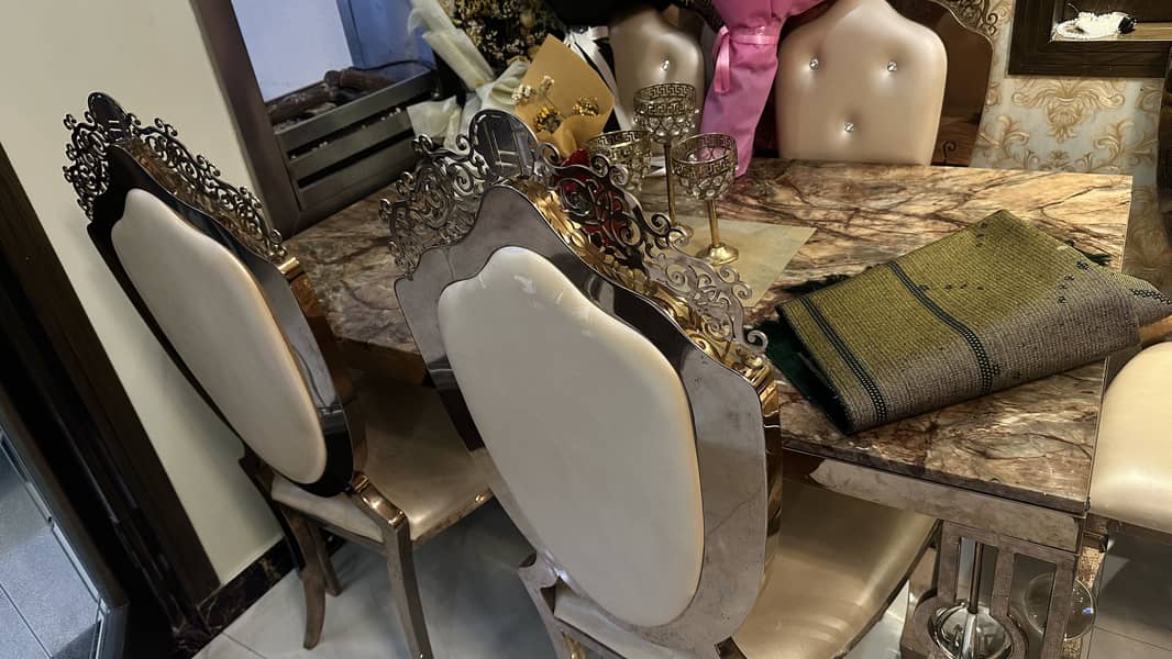 dinning table 1