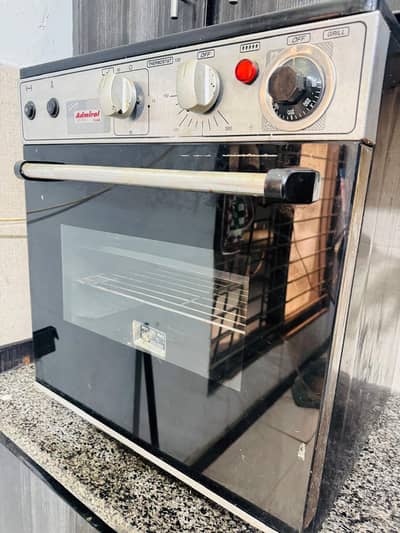 Gas oven with electric grill