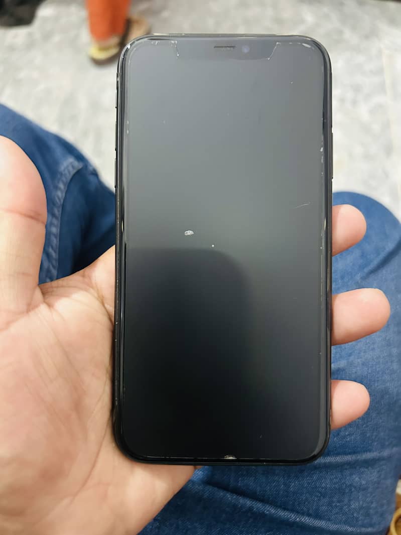 Apple iPhone 11 5