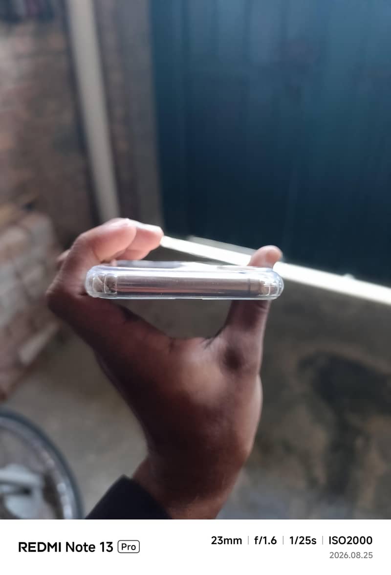 Apple iPhone XS 5
