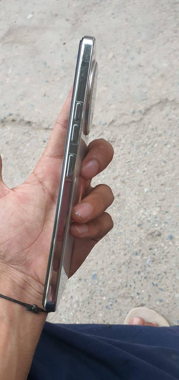 Tecno CAMON 30 5