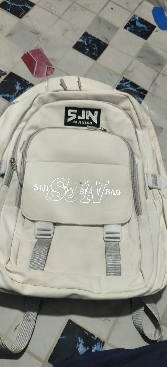 Original Quality Student Backpack  3