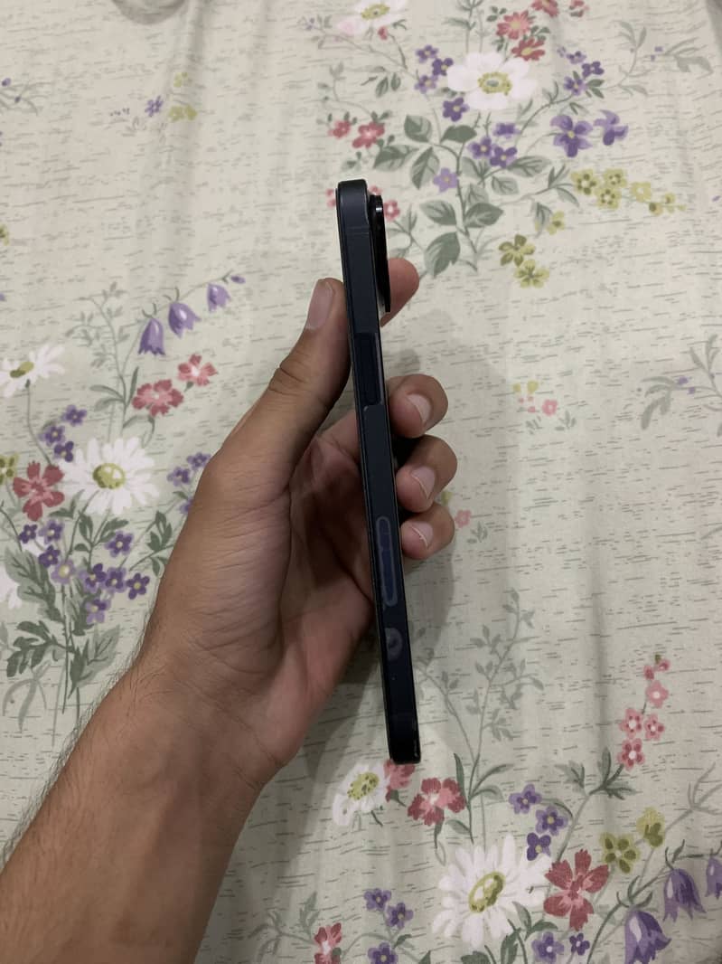 Apple iPhone 14 plus 2
