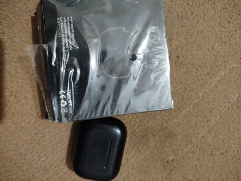 airpods 0