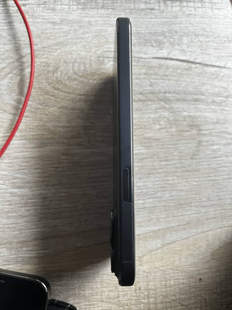 Apple iPhone 15 Pro Max 3