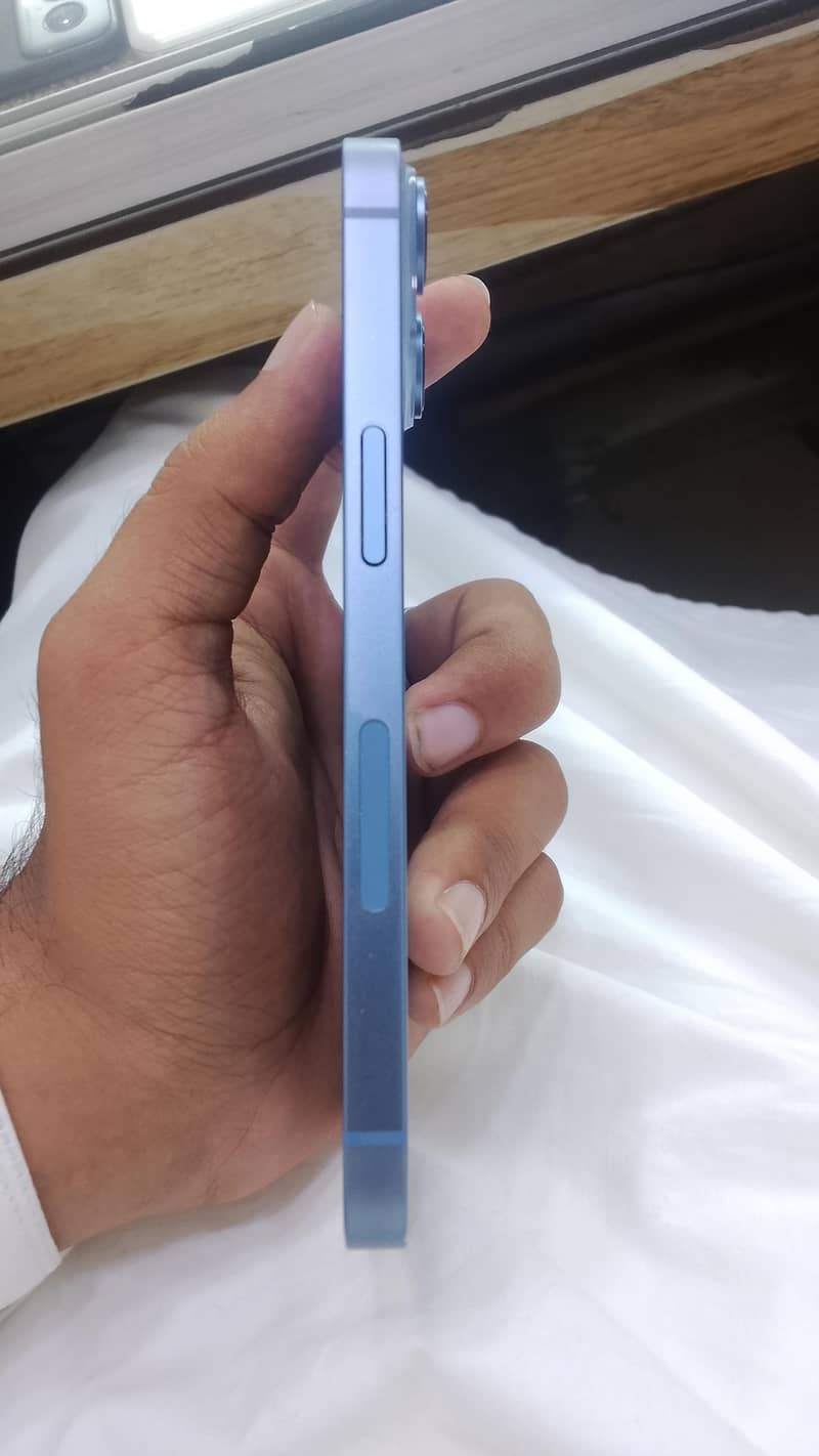Apple iPhone 14 1