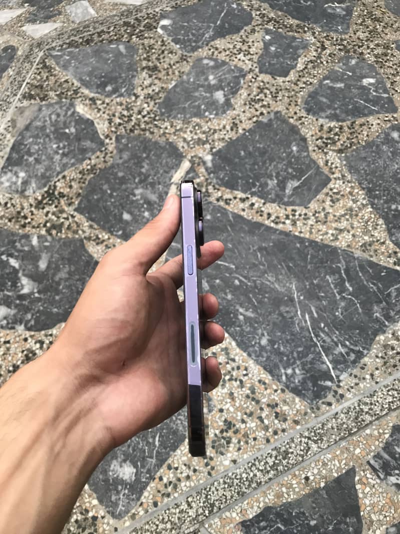 Apple iPhone 14 Pro Max 3