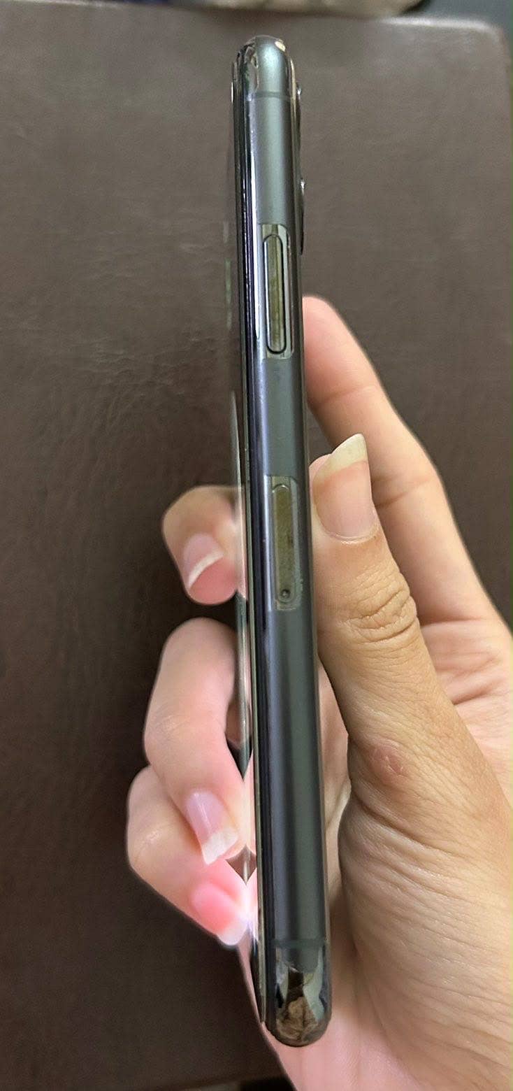 Apple iPhone 11 Pro 2