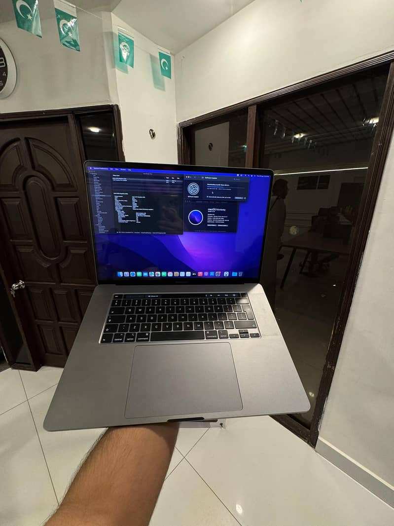 Mac book pro 2019 4