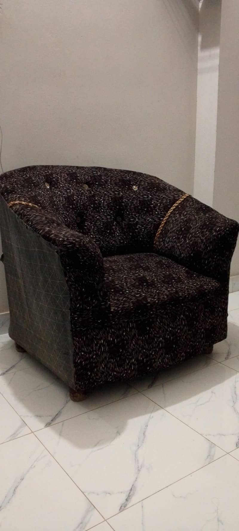 5 Seater Sofa 4