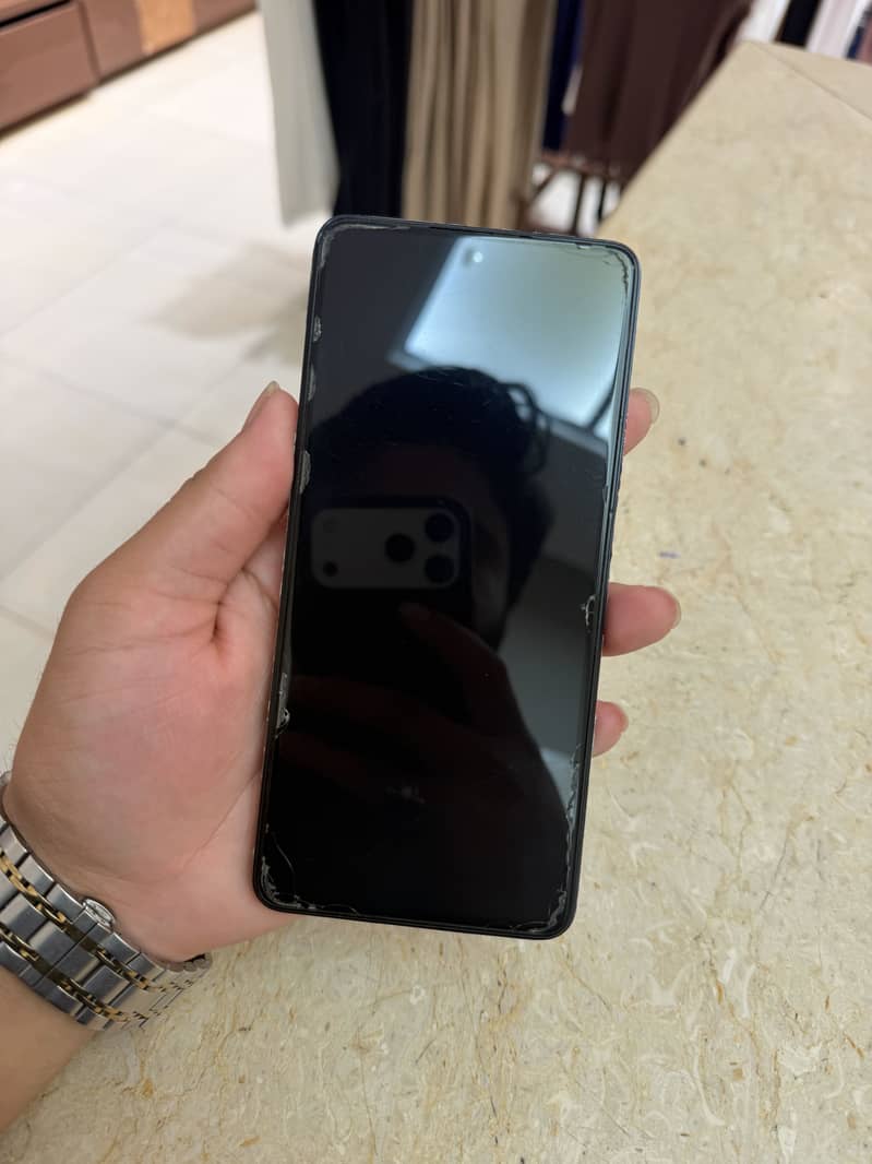 Tecno CAMON 20 2