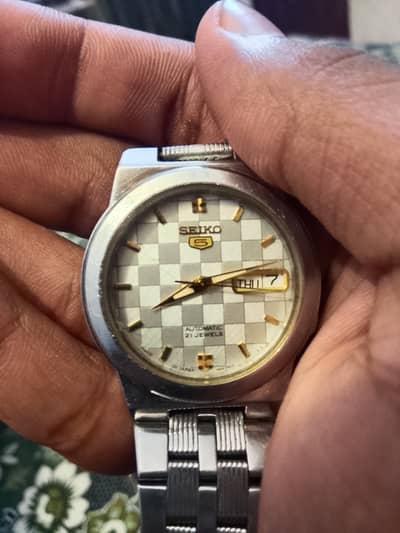 Old model but in brand new condition