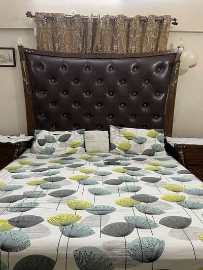 King size bed