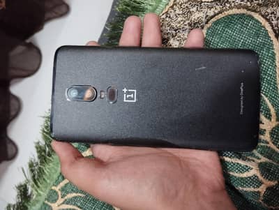 One Plus 6 Pta Approved 8gb Ram 128 gb Rom 10 by 9.5