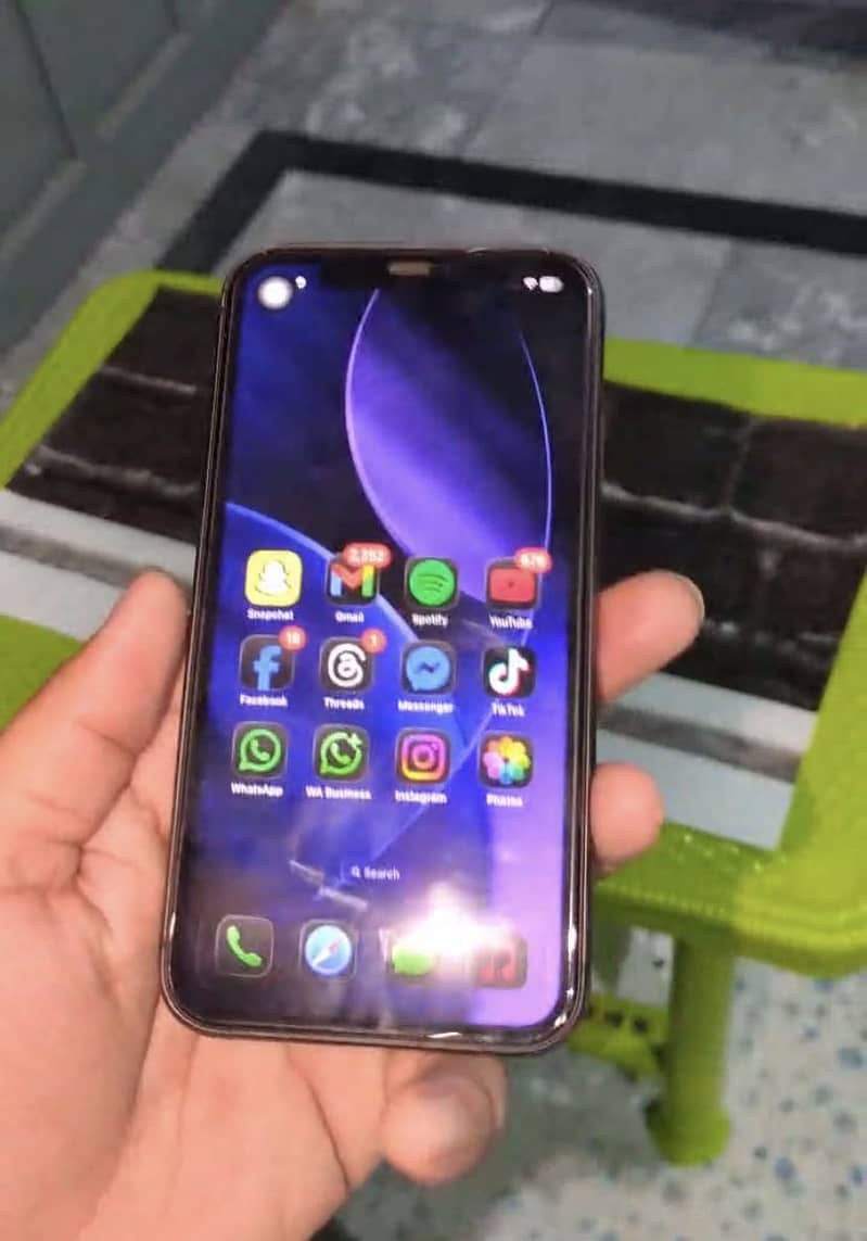 Apple iPhone 11 1