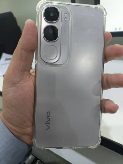 Vivo Y200
