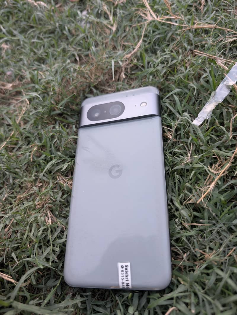 Google Pixel 8 1