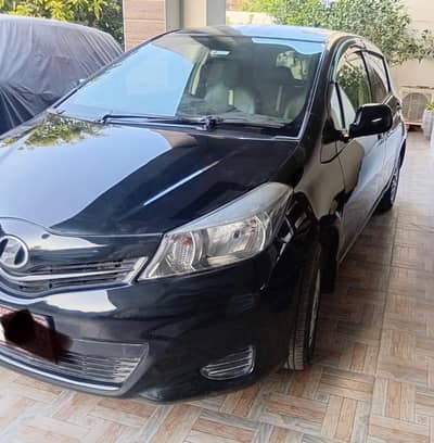 Toyota Vitz 2013 Sindh reg