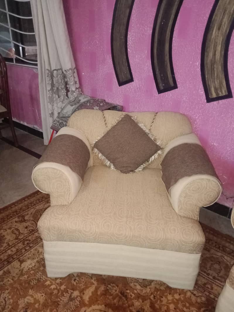 7 seater 3