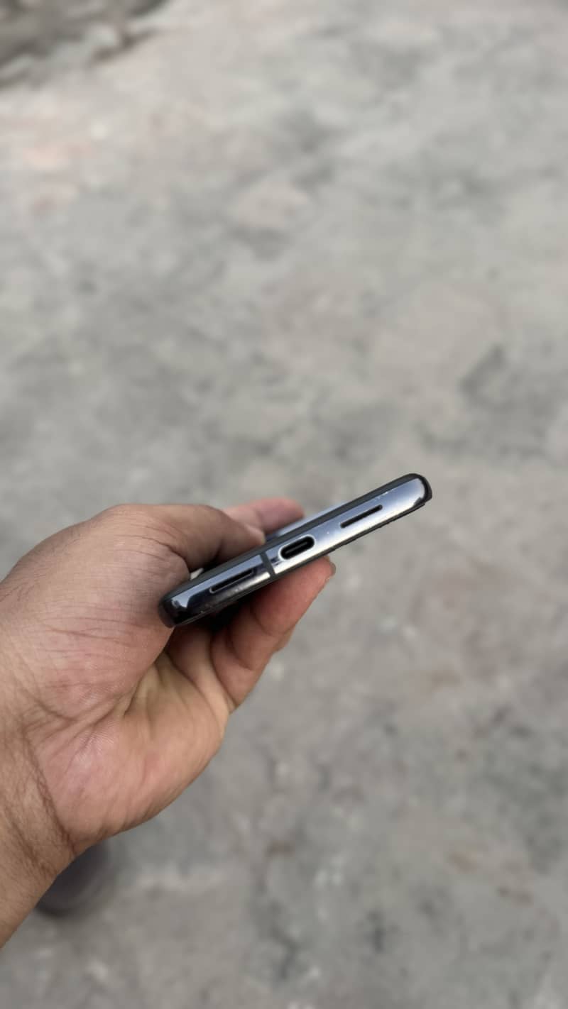 Google Pixel 8 Pro 3