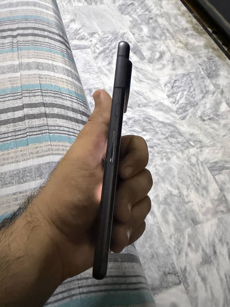 Google Pixel 7 5
