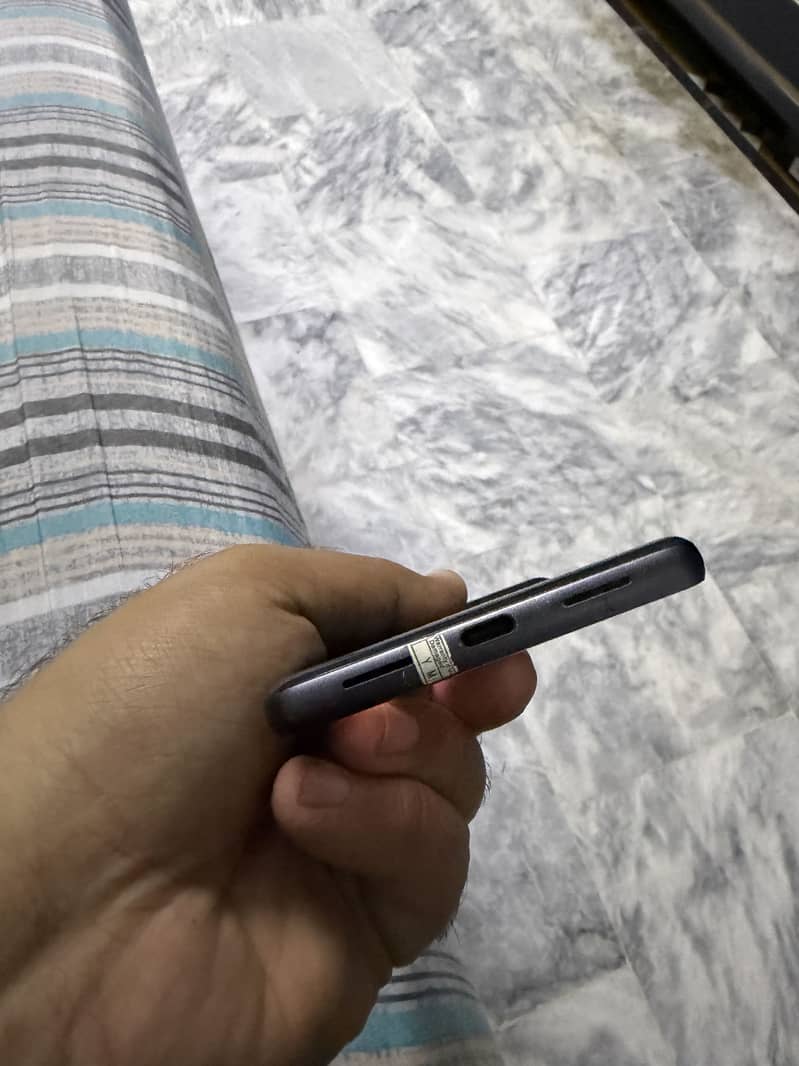 Google Pixel 7 6