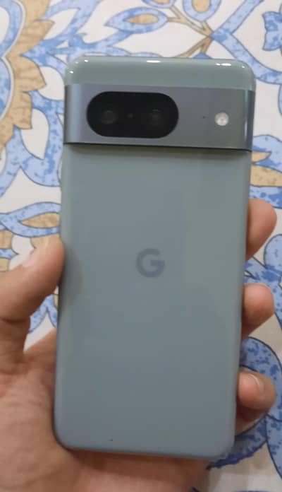 Google Pixel 8