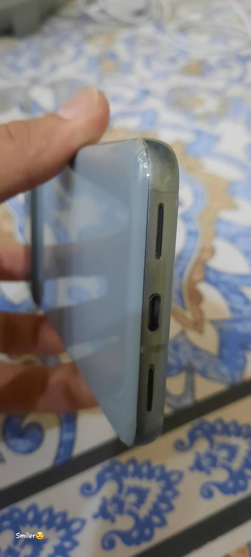 Google Pixel 8 4