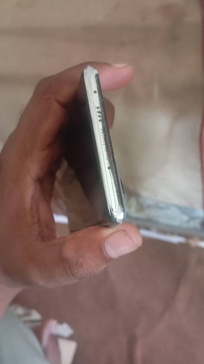 Tecno CAMON 40 Pro 2