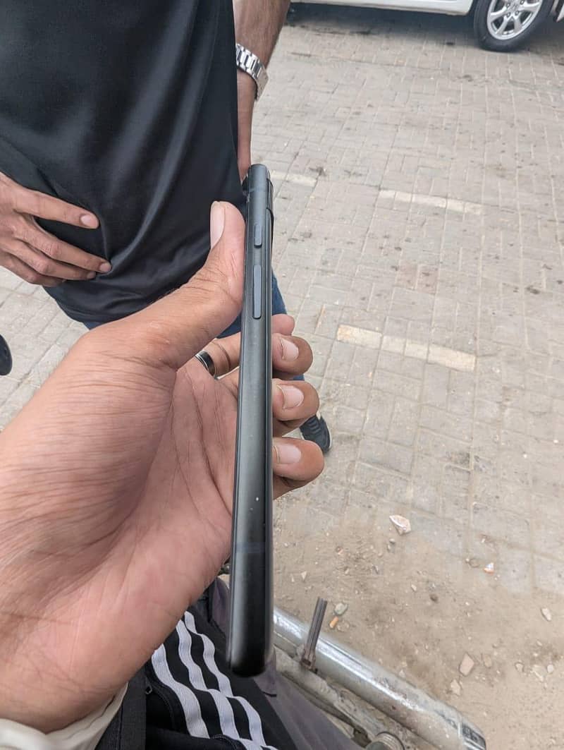 Google Pixel 6a 5