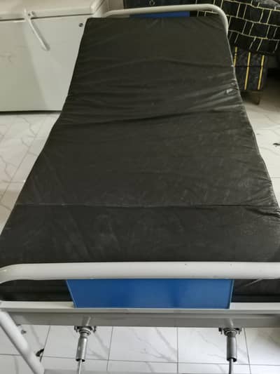 patient Bed With Mattress