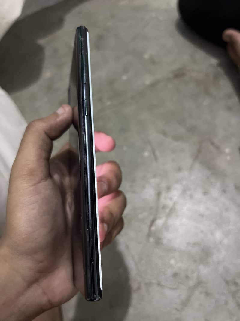 Samsung Mobile Note 10 Plus 2
