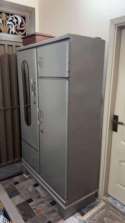 Wardrobe for sale
