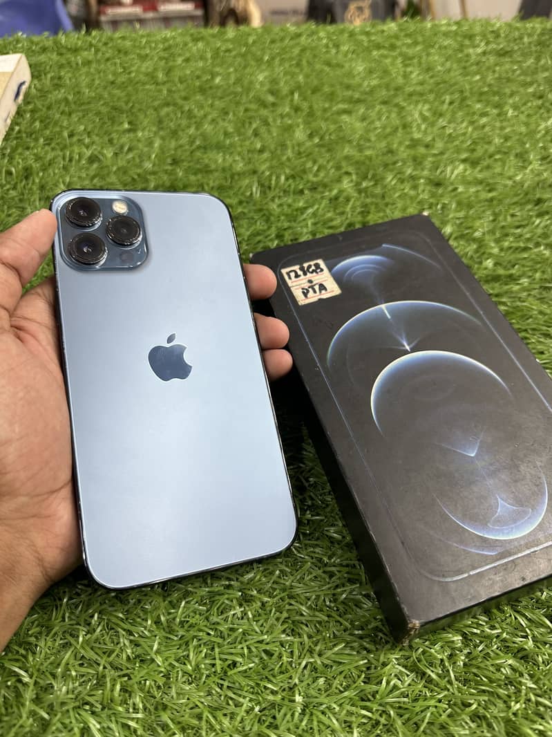 Apple iPhone 12 Pro Max 3