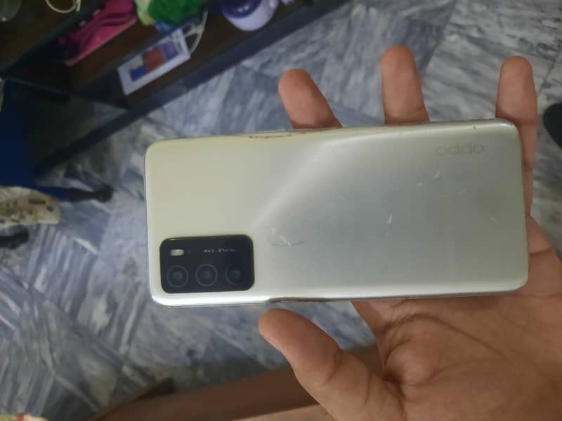 OPPO A16 0