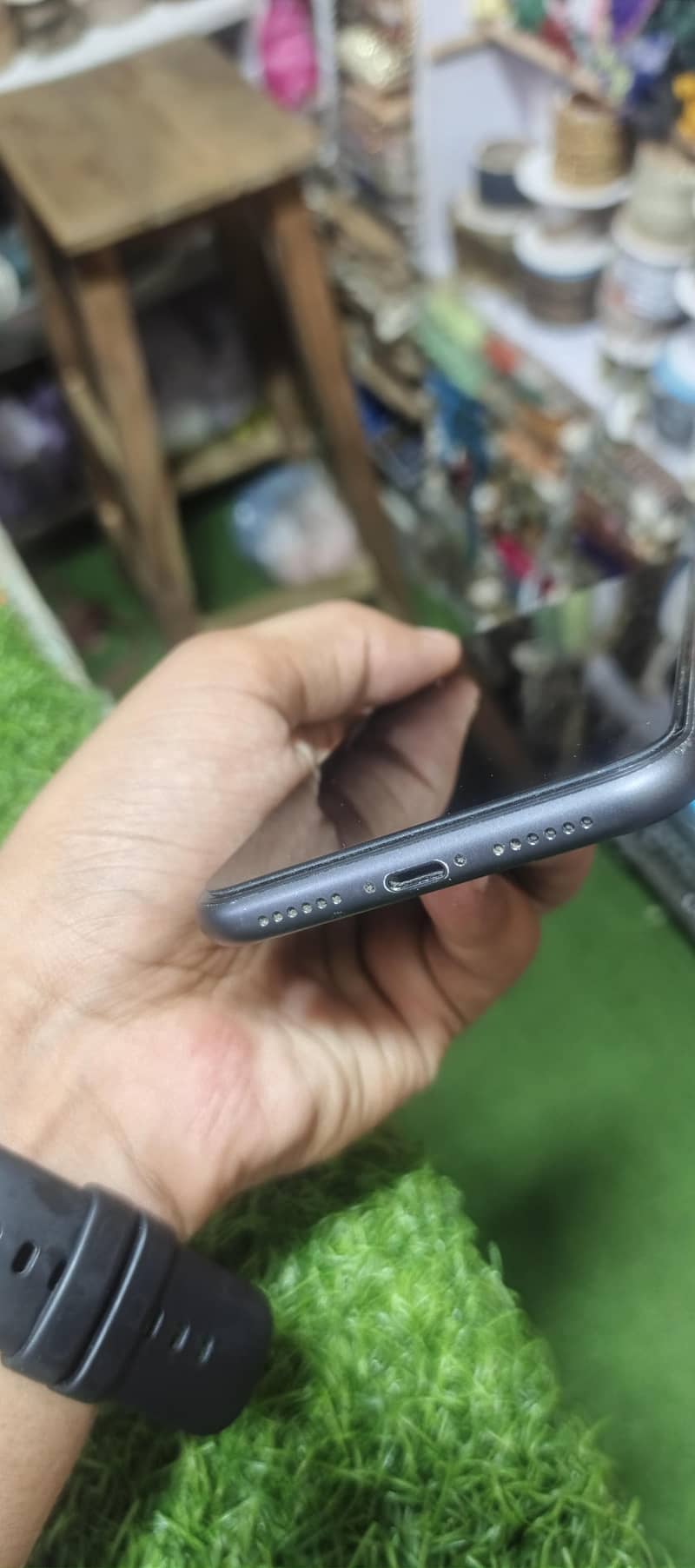Apple iPhone 11 0