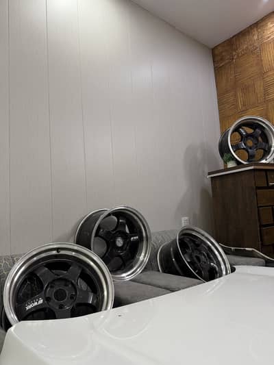 Alloy weels