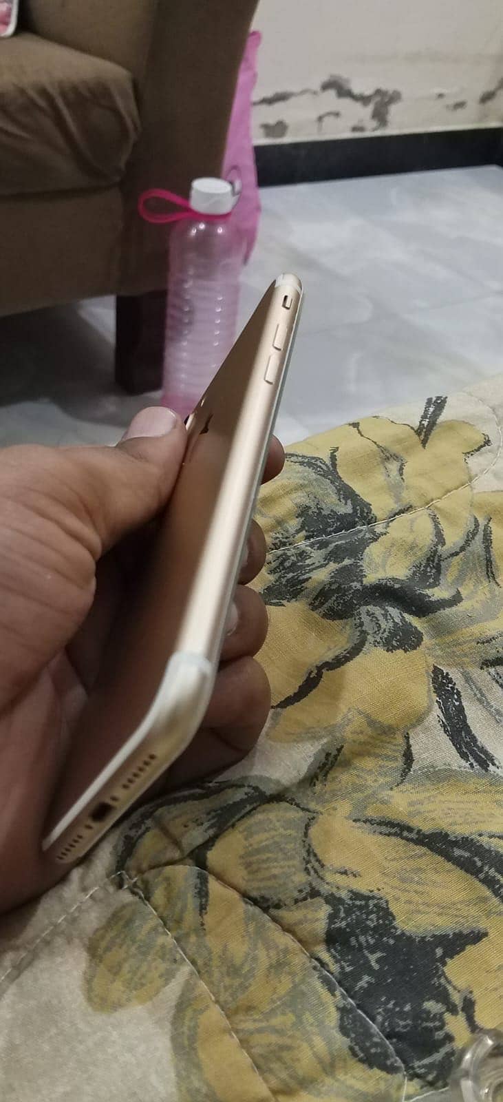 Apple iPhone 7 1