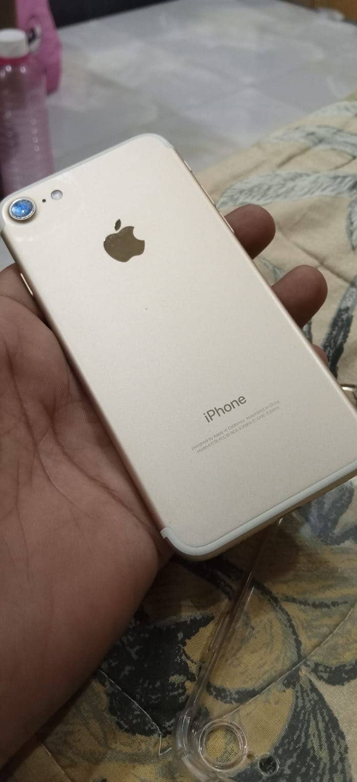 Apple iPhone 7 2