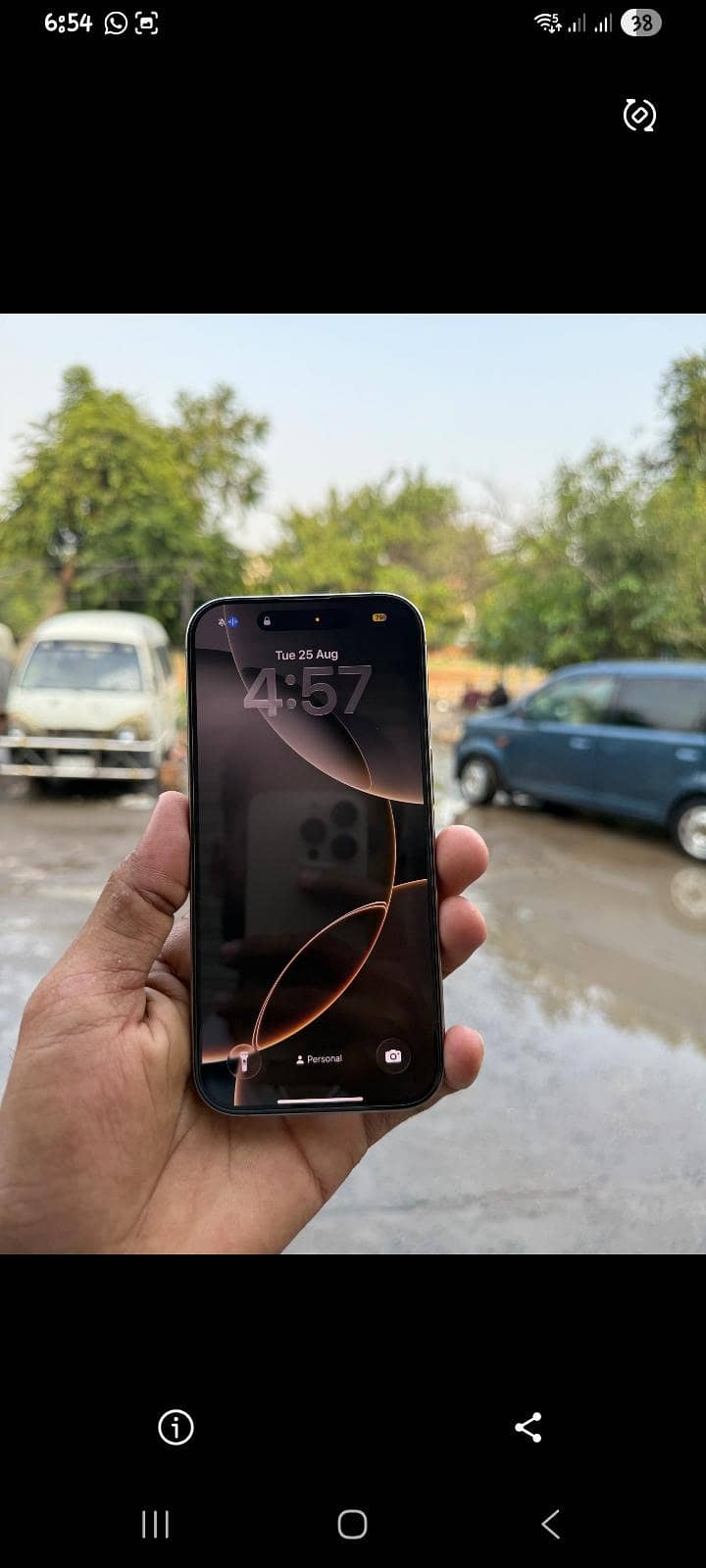 Apple iPhone 16 Pro 0
