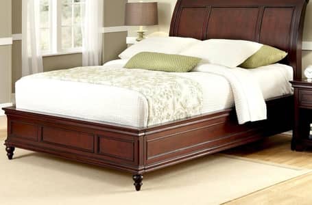 KING BED WITH DRESSING TABLE AND MIRROR