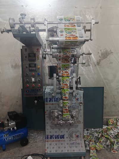 slanty chips auto packing machine