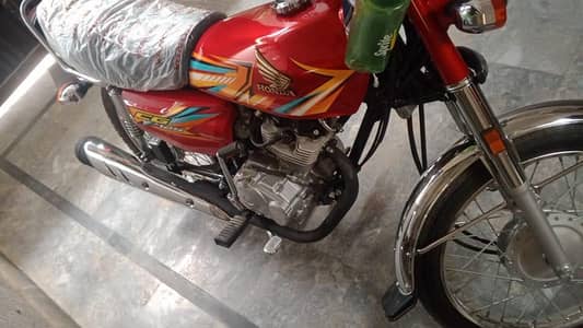 CG125