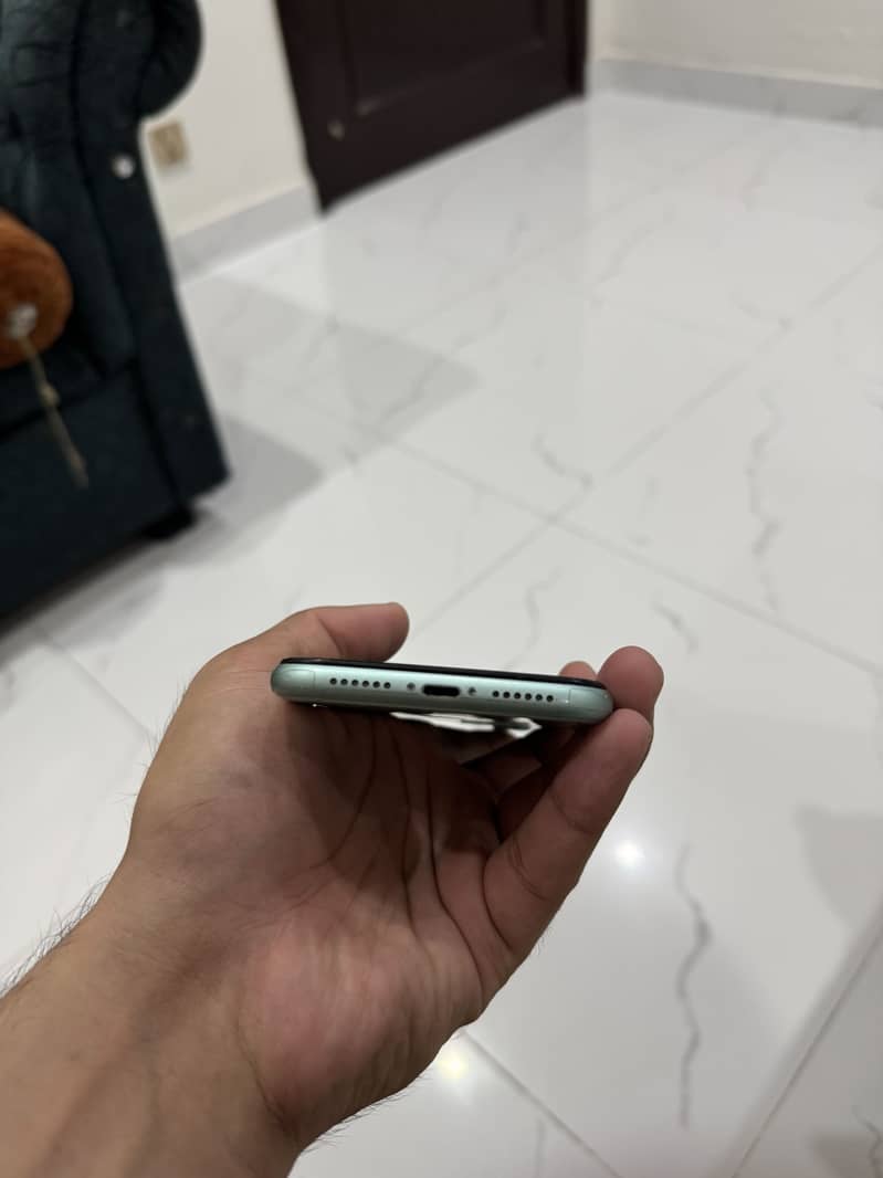 Iphone 11 pta 3