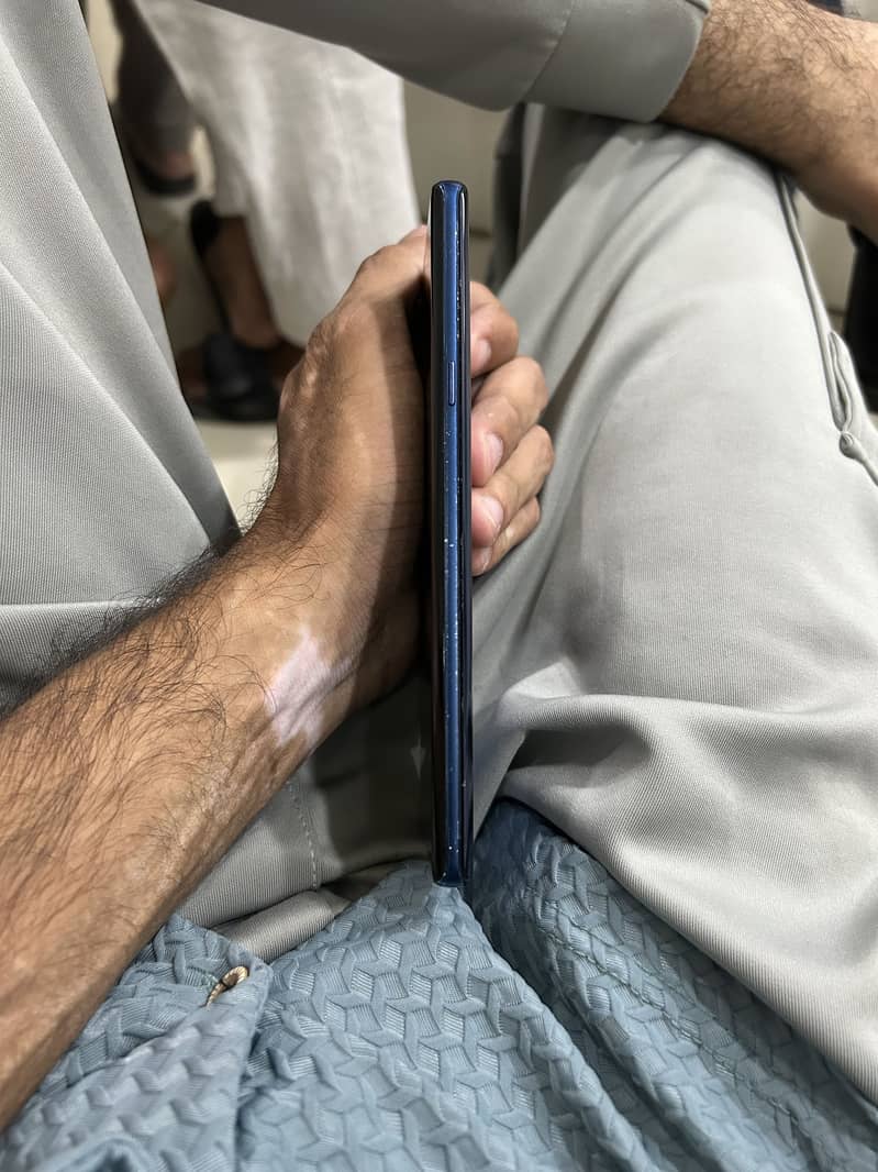 Samsung Mobile Note 9 2