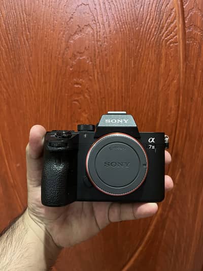Sony a7 iii with box