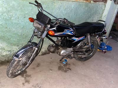100 CC United